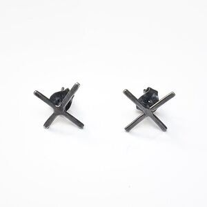 X Cross Stud Earrings, Gunmetal